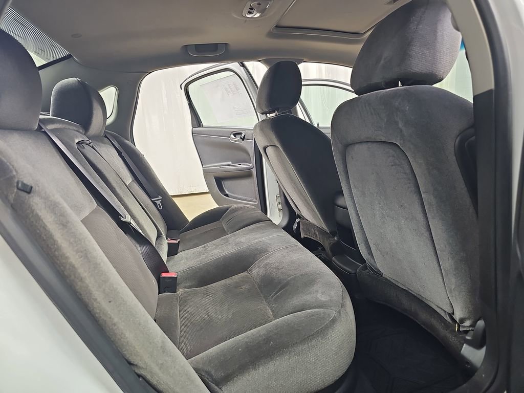 Used 2015 Chevrolet Impala LT w/ LT Sunroof Package image 14