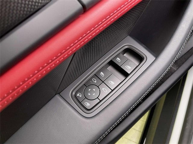 New 2026 Porsche Taycan GTS image 32