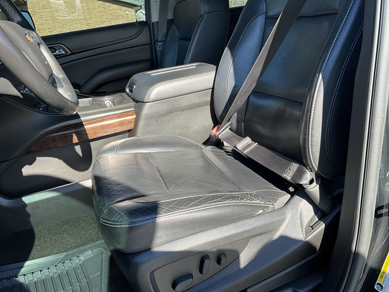 Used 2018 Chevrolet Tahoe LT image 11