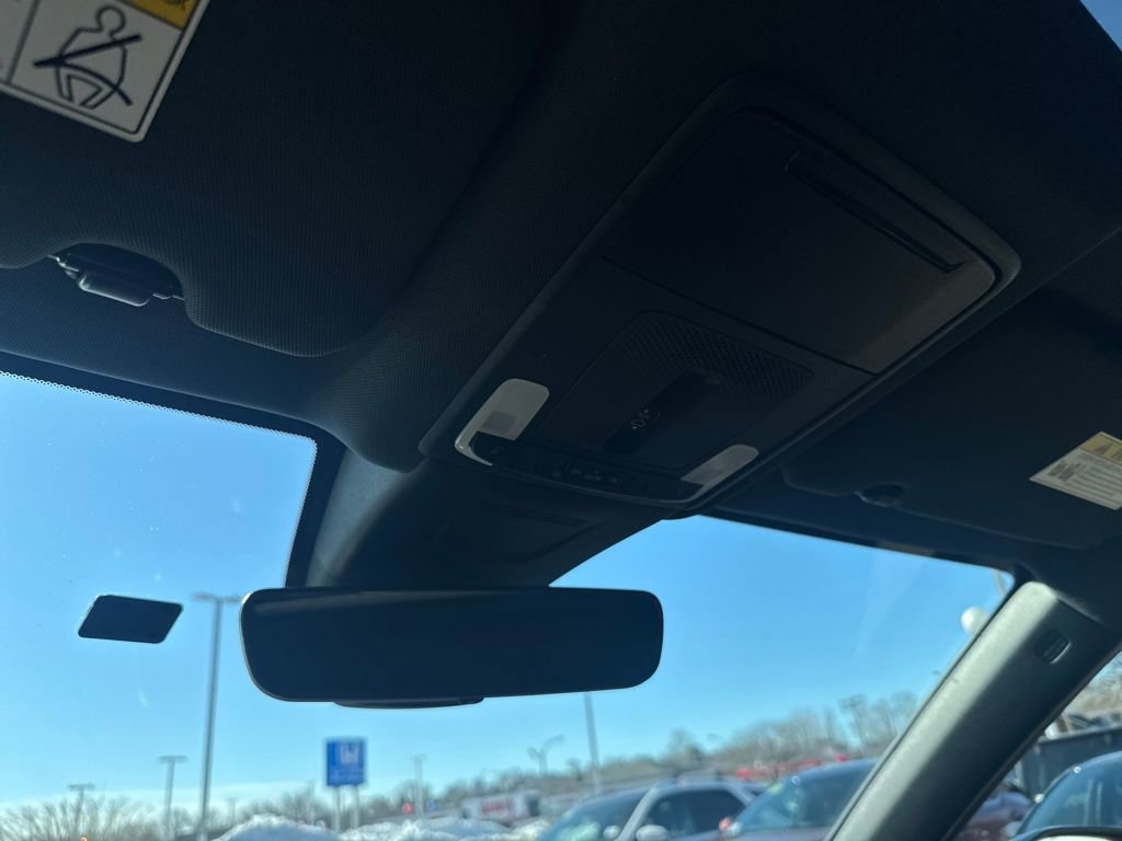 Used 2023 Honda CR-V Sport Touring image 31