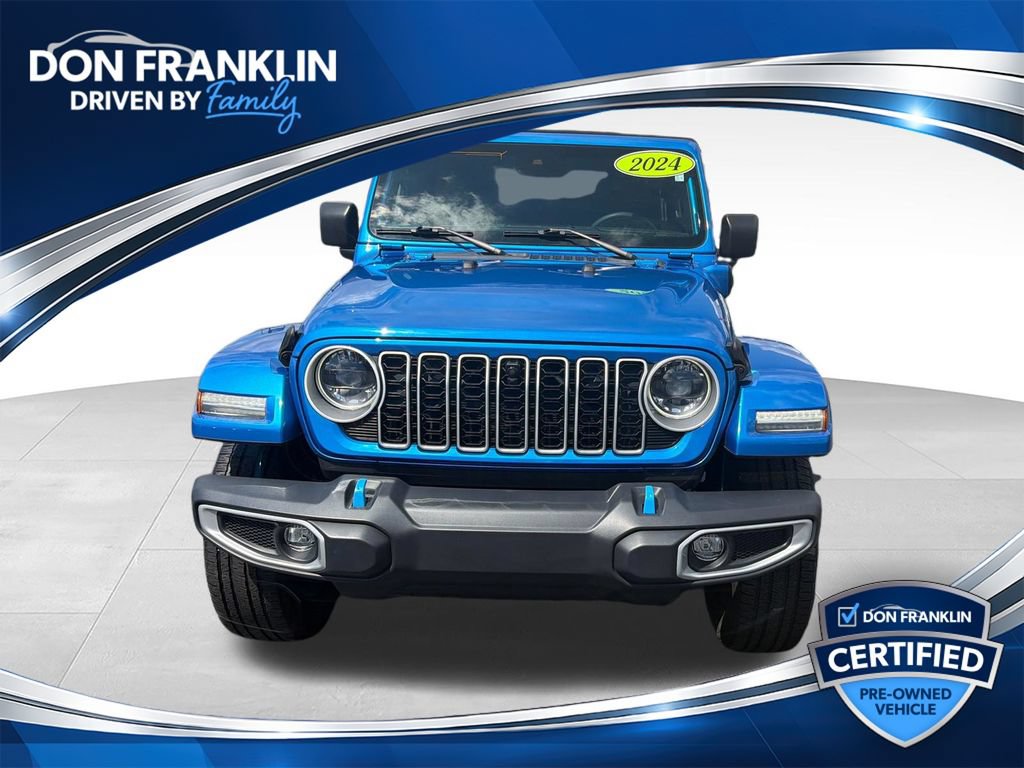 Used 2024 Jeep Wrangler Unlimited Sahara w/ Technology Group AWD/4WD image 1