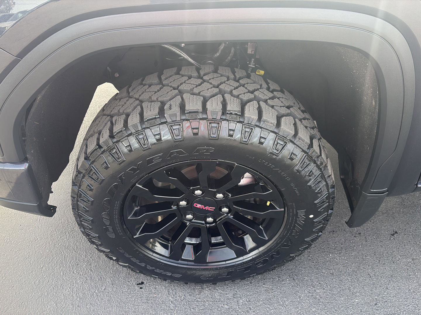 Used 2022 GMC Sierra 1500 AT4X image 21