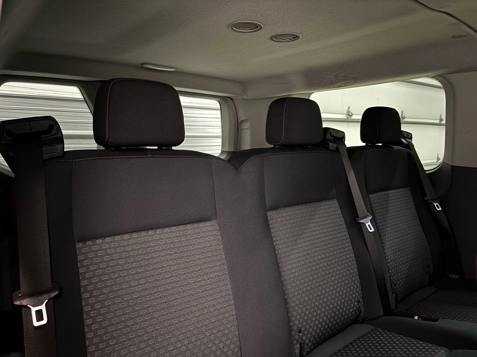 Used 2020 Ford Transit 150 XL image 31