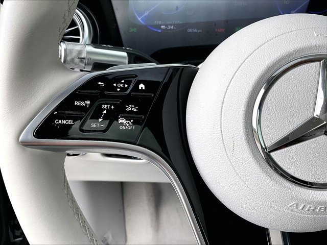 Used 2023 Mercedes-Benz EQS 580 4MATIC Sedan image 19