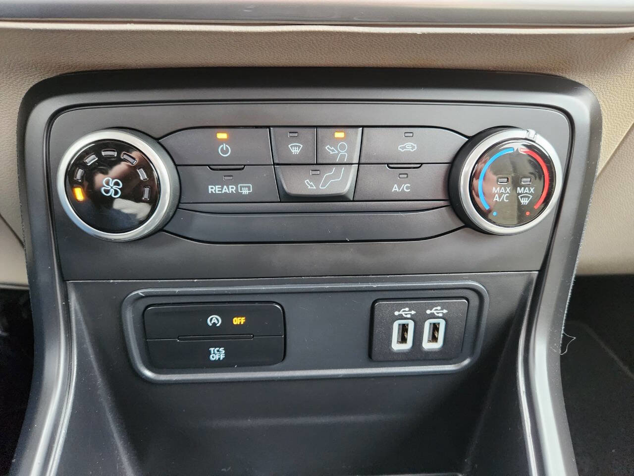 Used 2022 Ford EcoSport S AWD/4WD image 23