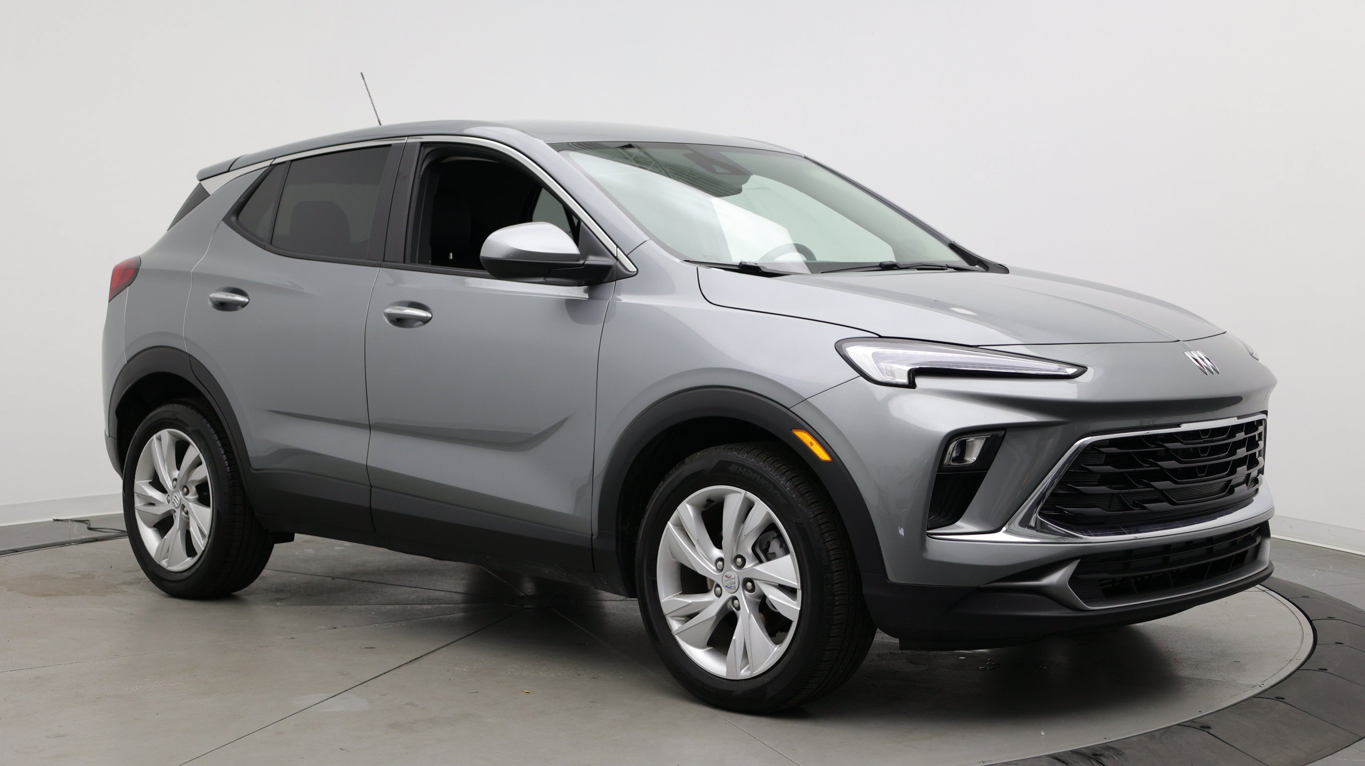 Used 2026 Buick Encore GX Preferred FWD image 3