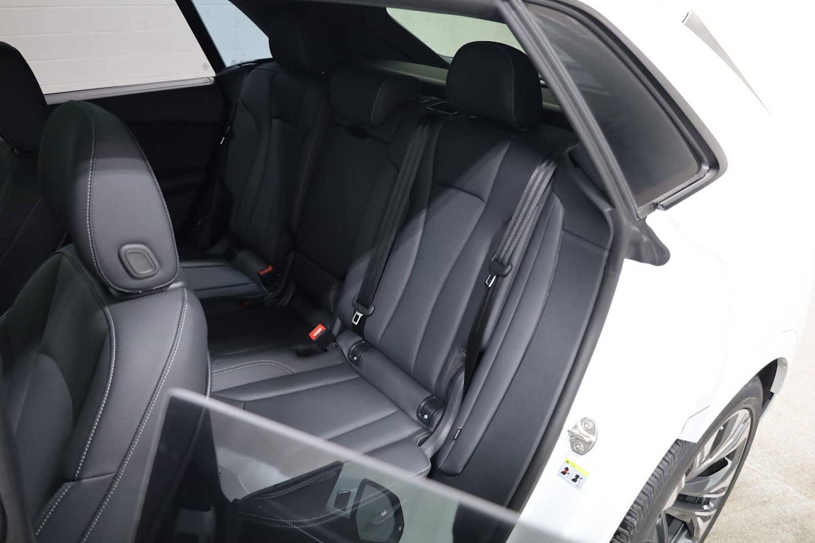 New 2026 Audi Q8 Premium Plus image 34