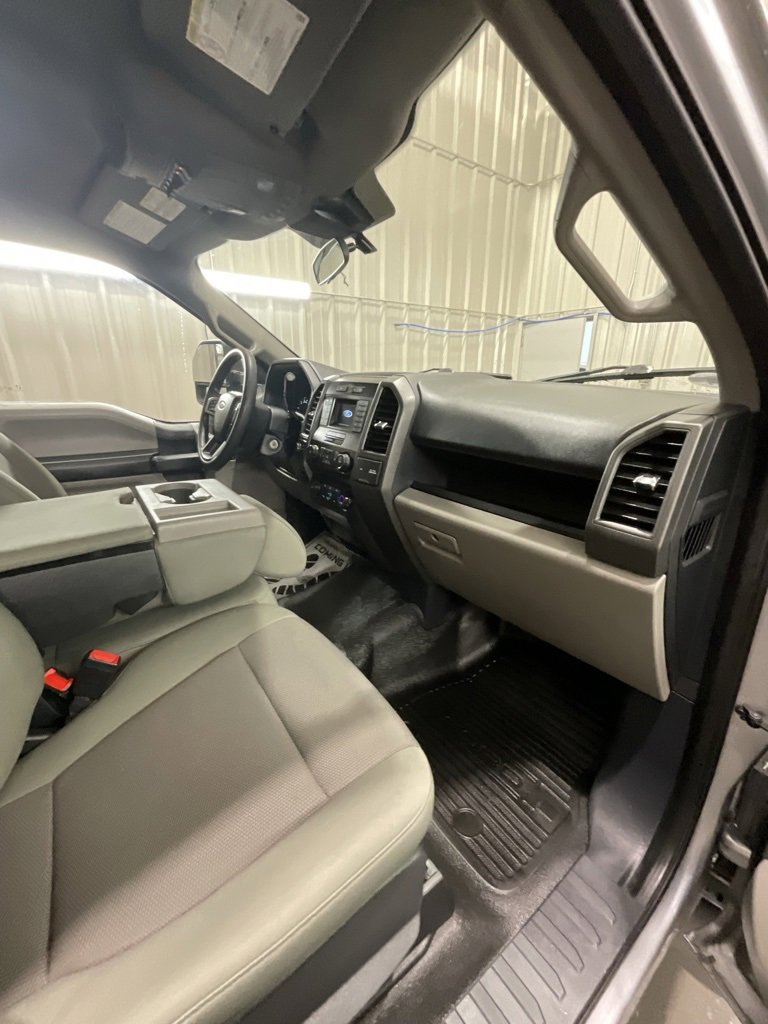 Used 2022 Ford F250 XL w/ STX Appearance Package image 13
