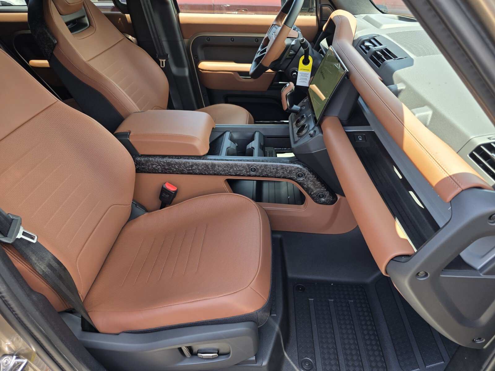 New 2026 Land Rover Defender 110 OCTA AWD/4WD image 3