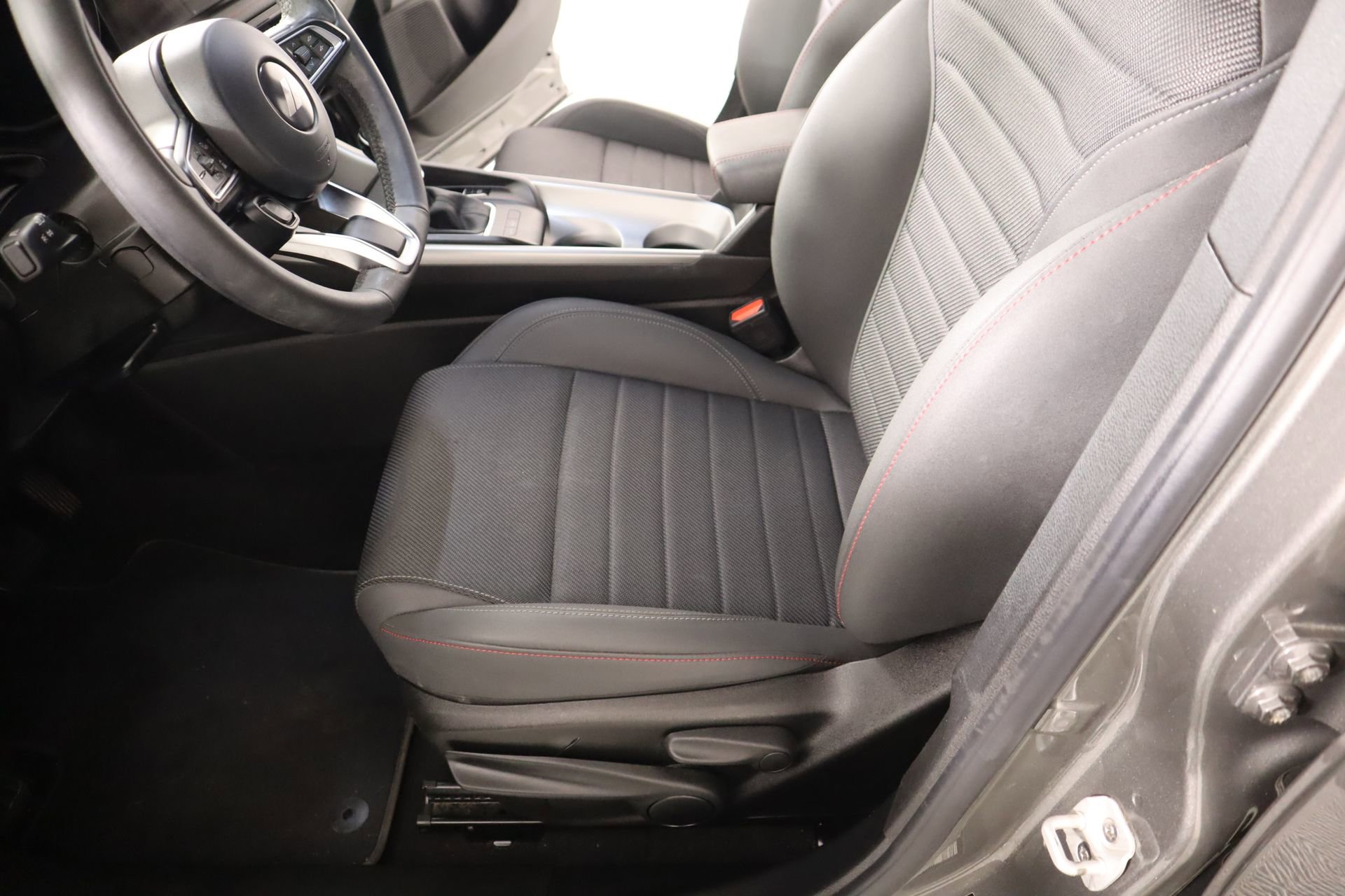 Used 2024 Dodge Hornet GT image 10