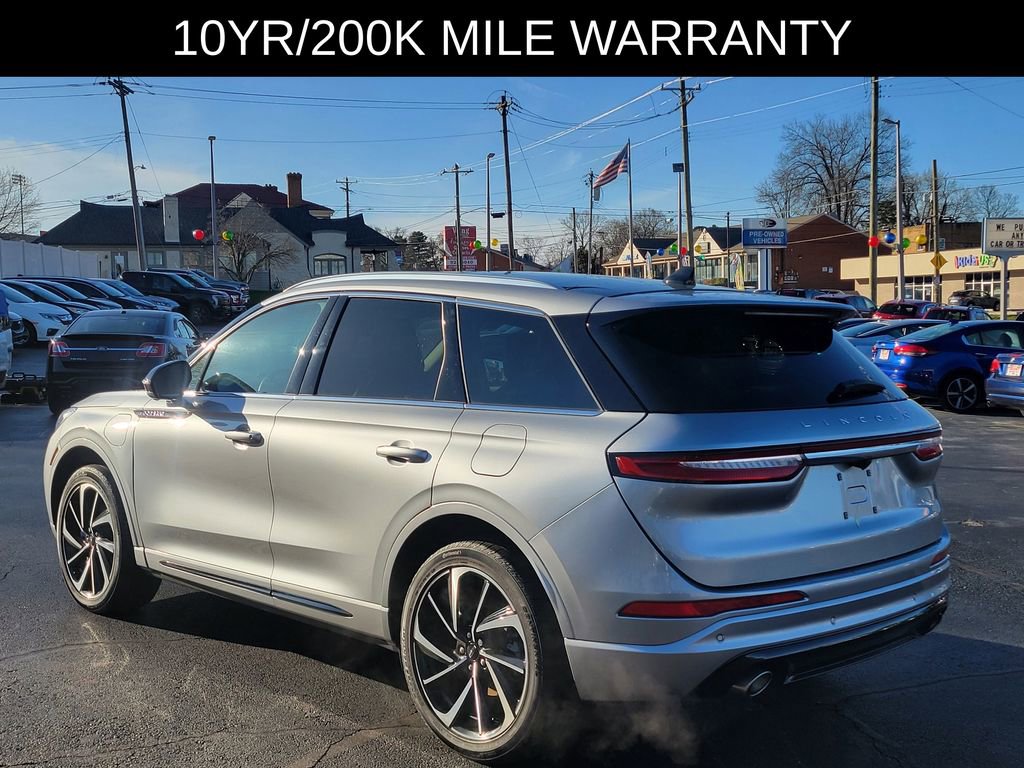 Used 2024 Lincoln Corsair Grand Touring w/ Equipment Group 301A image 3