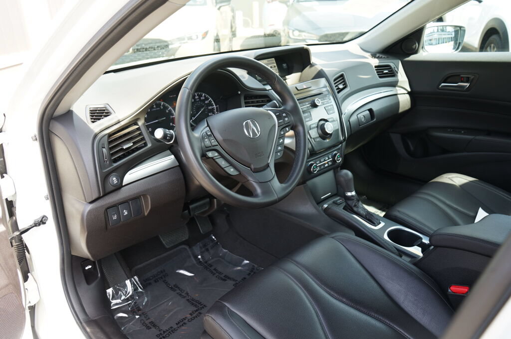 Used 2019 Acura ILX FWD image 12