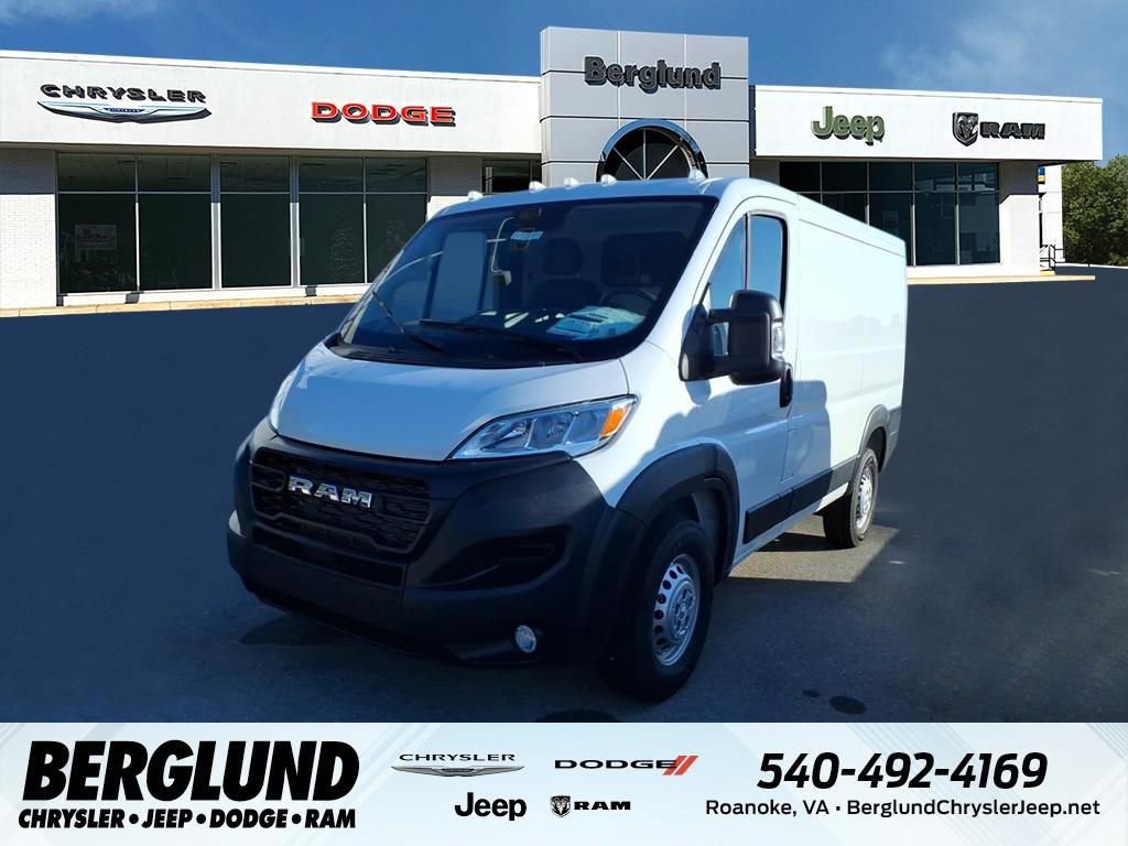 New 2025 RAM ProMaster 1500 w/ Convenience Group
