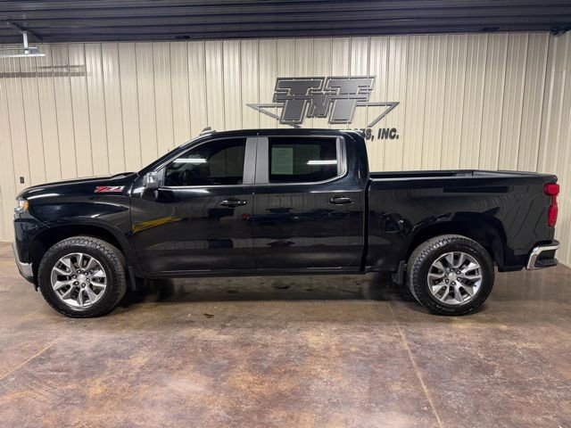 Used 2021 Chevrolet Silverado 1500 LT w/ All Star Edition Plus image 3