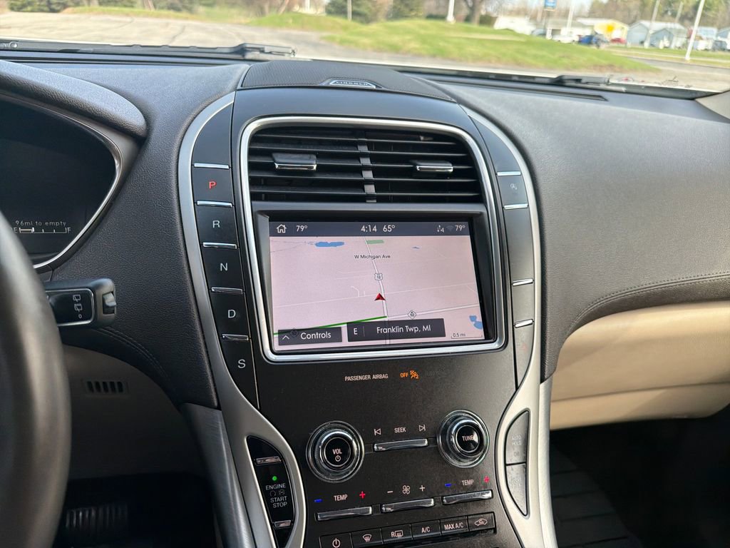 Used 2020 Lincoln Nautilus FWD w/ Equipment Group 101A image 16