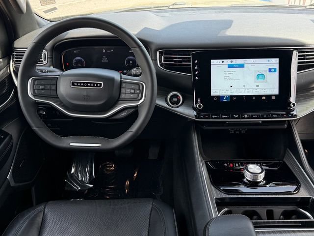 Used 2024 Jeep Wagoneer Series II w/ Flexible Seating Group image 16