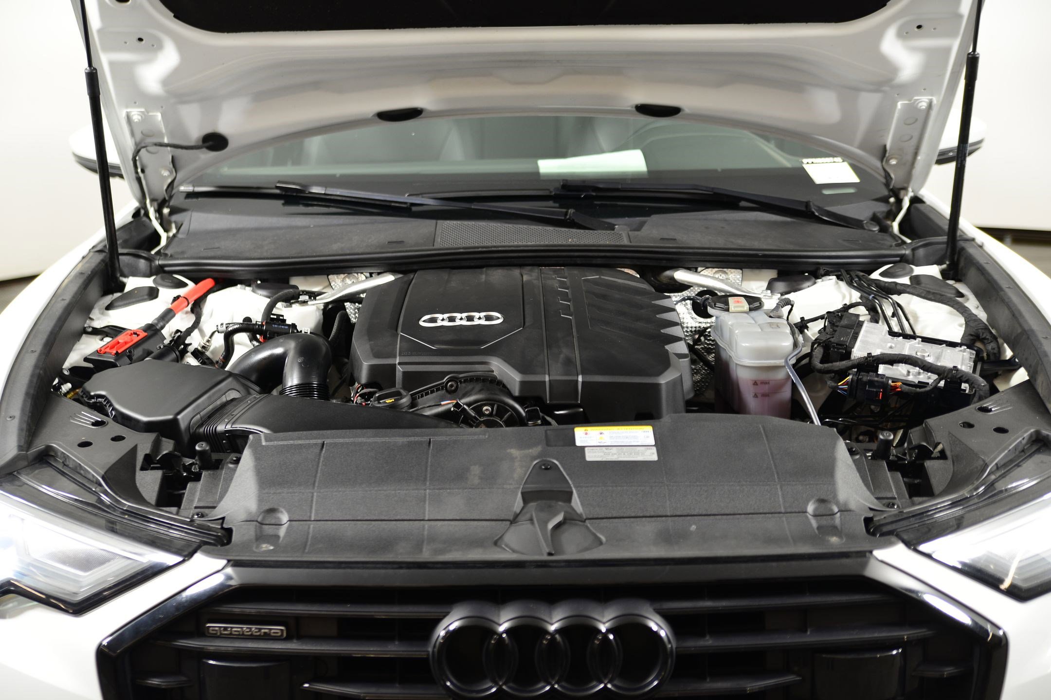 Used 2023 Audi A6 2.0T Premium w/ Convenience Package image 17