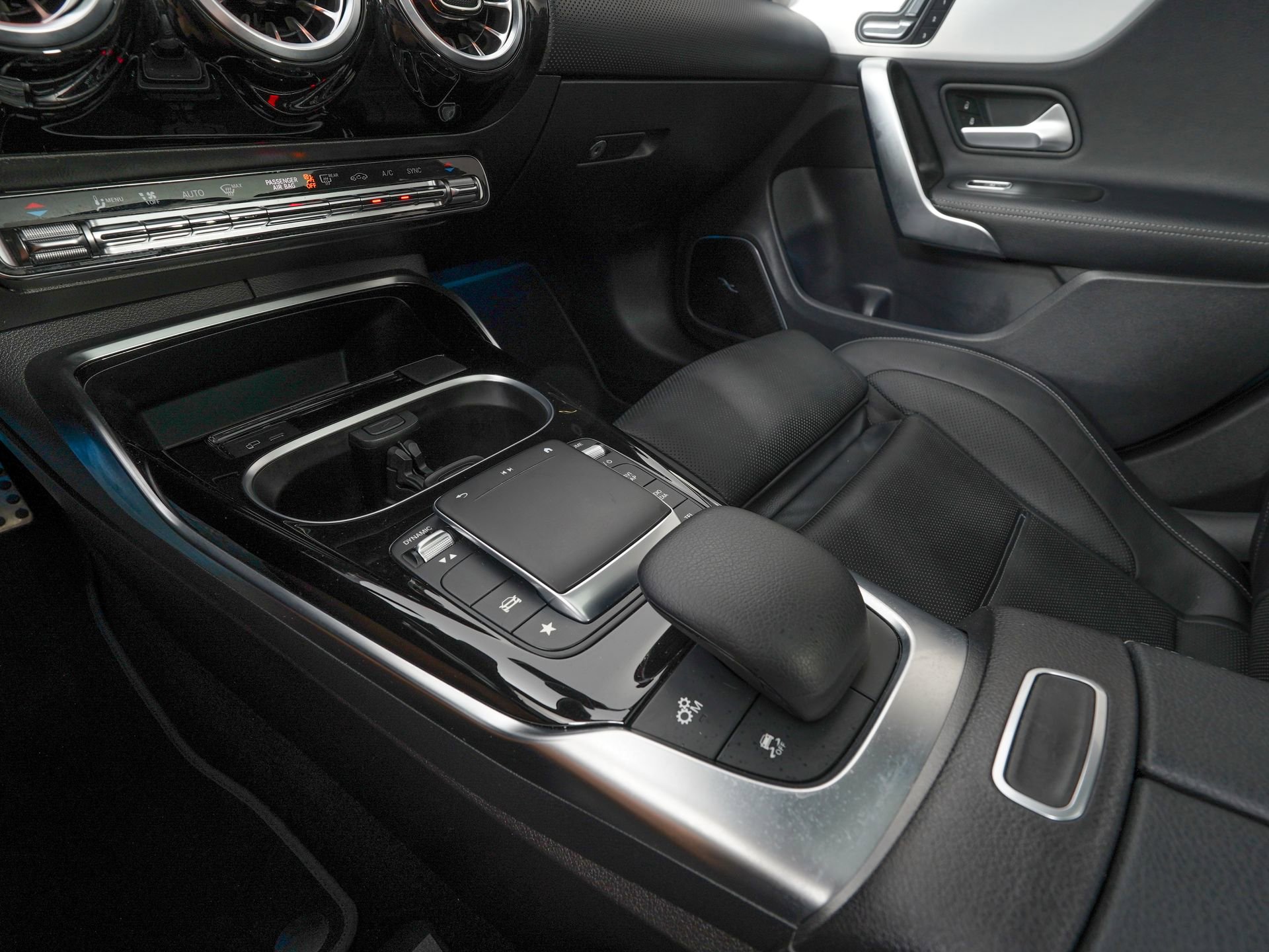 Used 2023 Mercedes-Benz CLA 45 AMG 4MATIC image 21