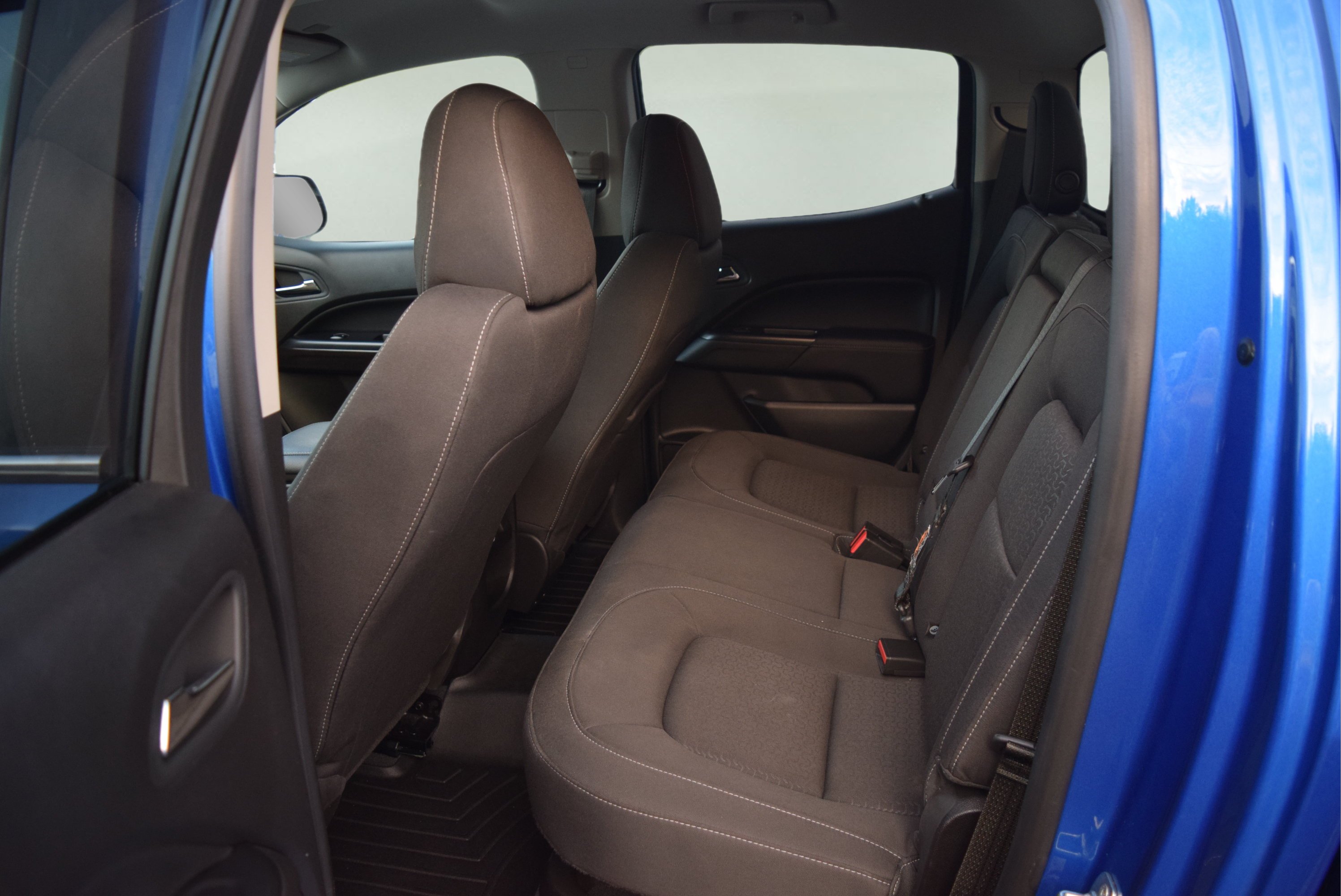 Used 2019 GMC Canyon SLE w/ Trailering Package AWD/4WD image 9