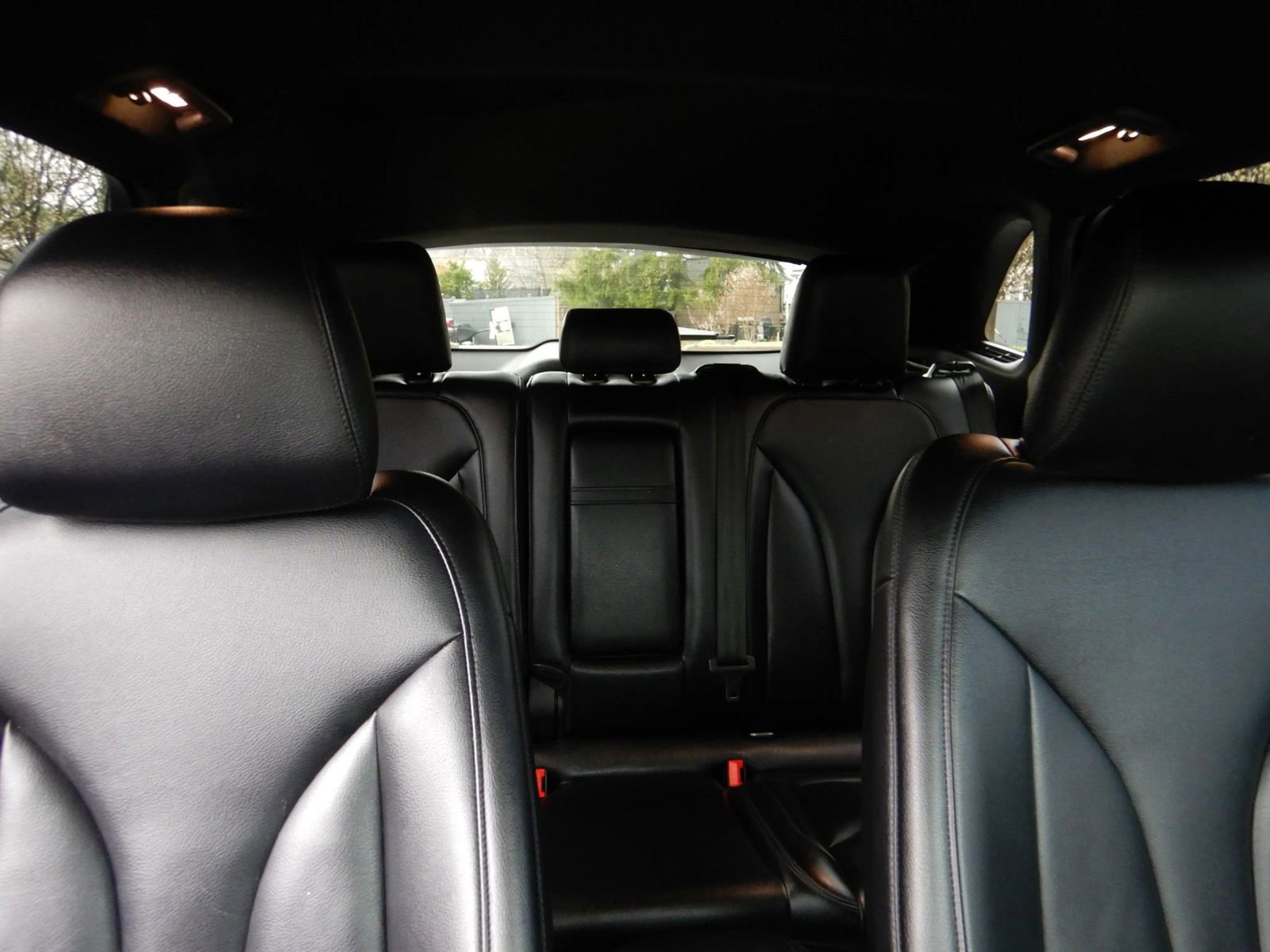 Used 2016 Lincoln MKC Premiere image 21