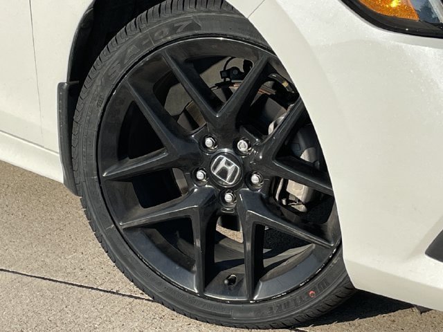 Used 2023 Honda Civic Sport image 9
