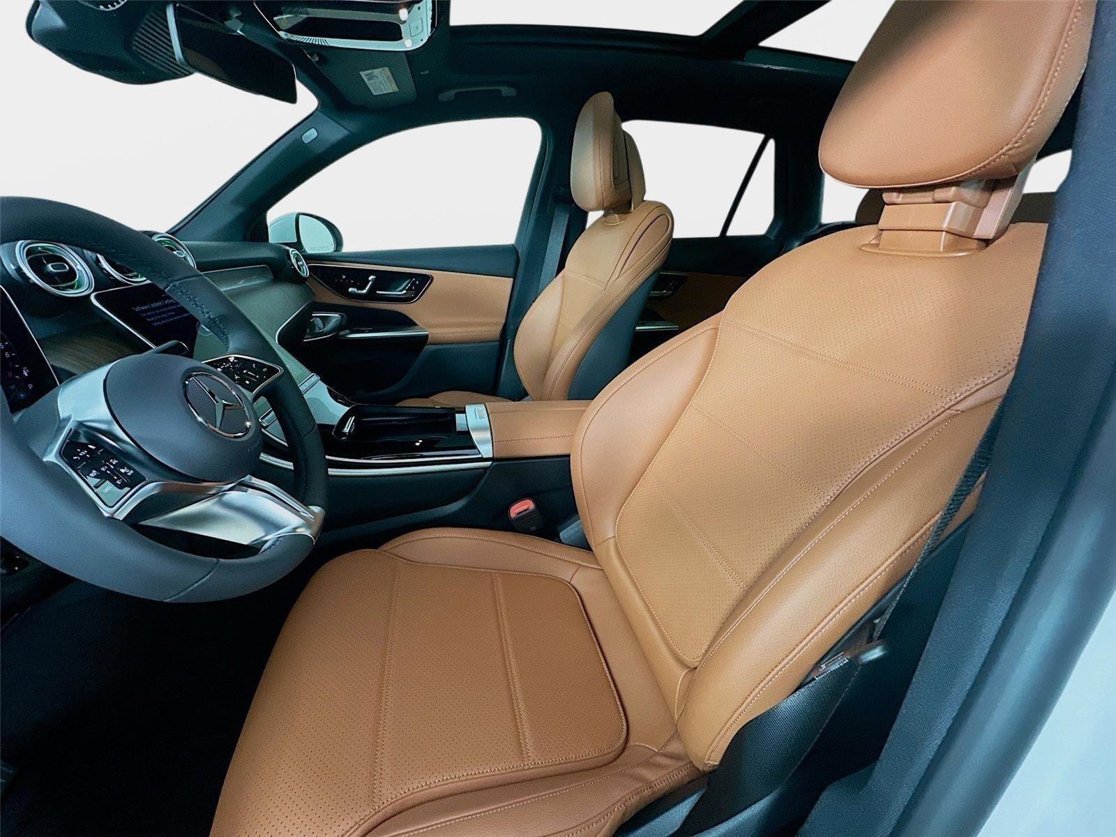 Certified 2025 Mercedes-Benz GLC 350e 4MATIC image 27