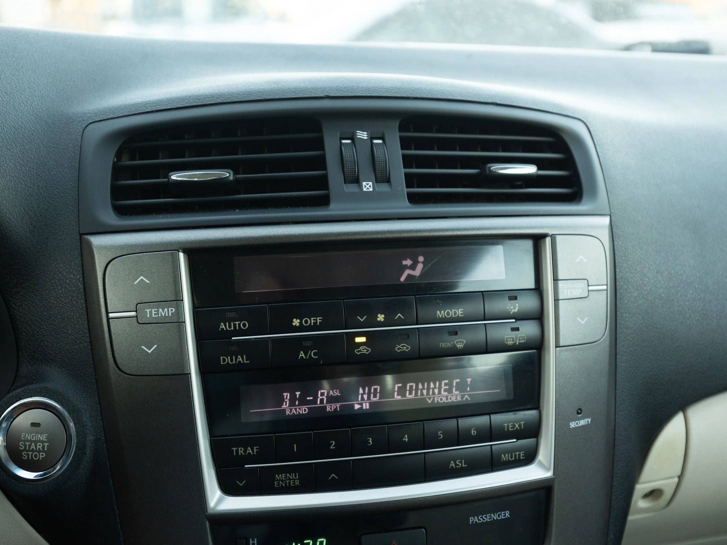 Used 2010 Lexus IS 250C image 33