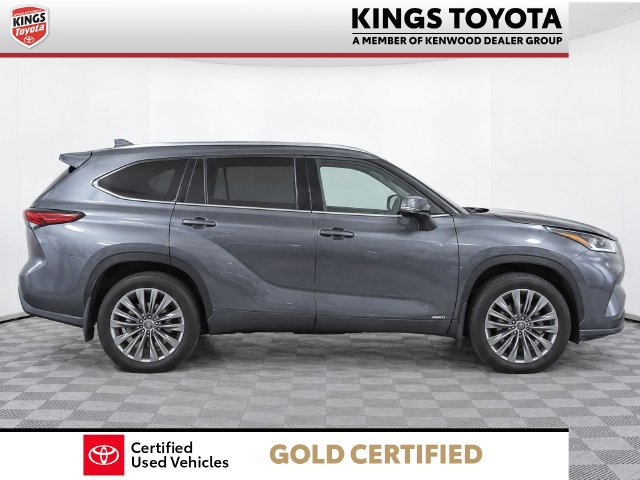 Used 2022 Toyota Highlander Platinum AWD/4WD image 10