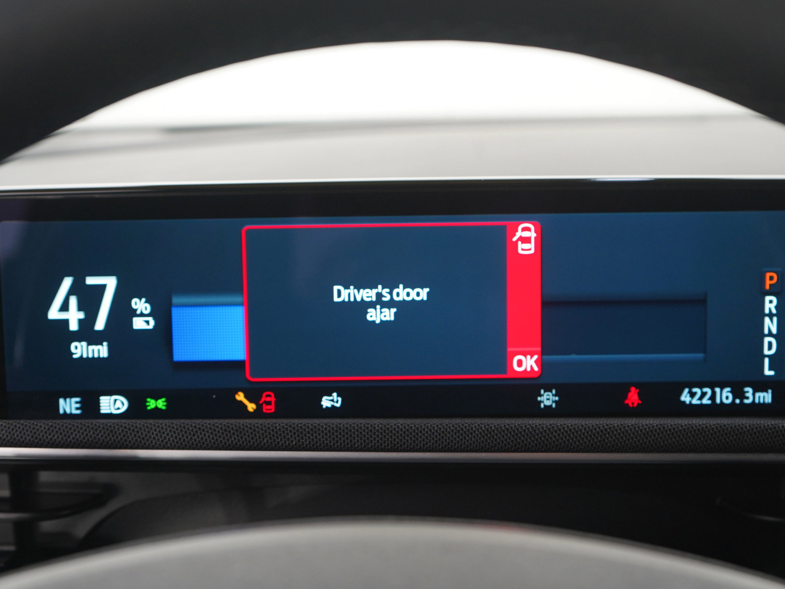 Used 2021 Ford Mustang Mach-E Select w/ Comfort/Appearance Package AWD/4WD image 21