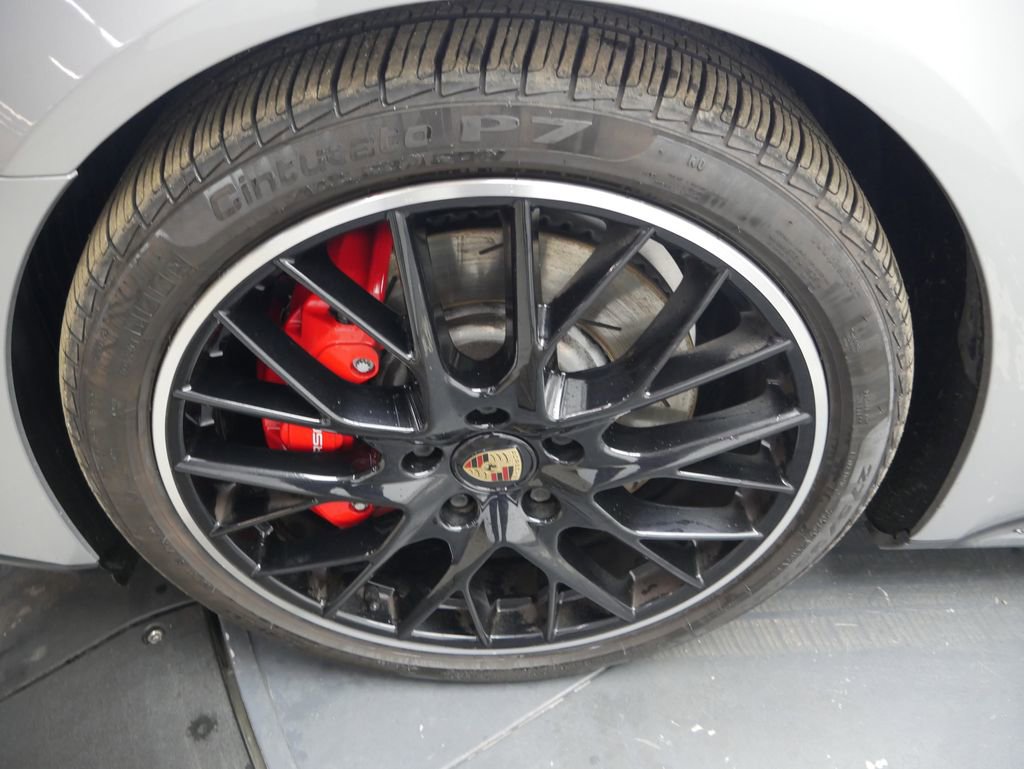 Certified 2022 Porsche Panamera GTS image 13