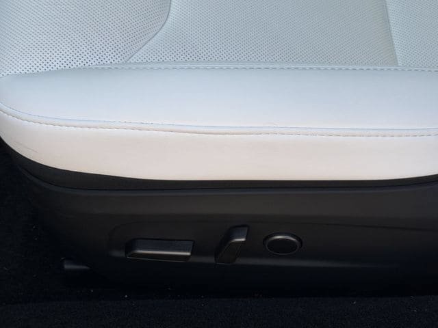 Used 2025 Tesla Model 3 Long Range RWD image 25