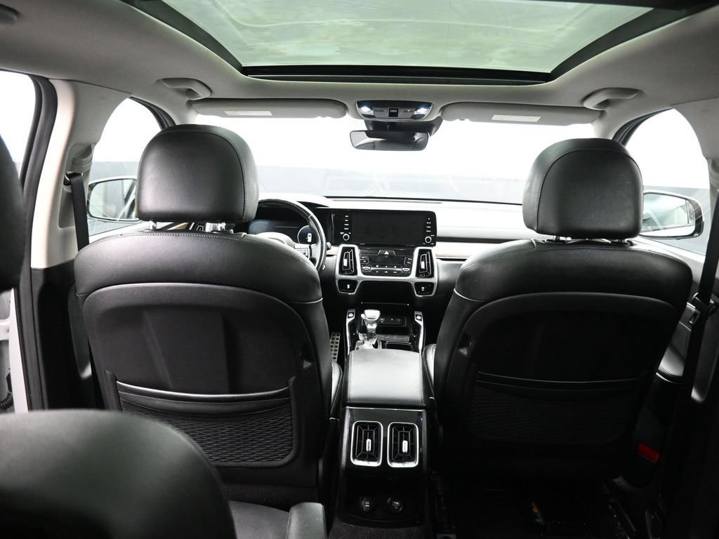 Used 2022 Kia Sorento SX Prestige AWD/4WD image 45