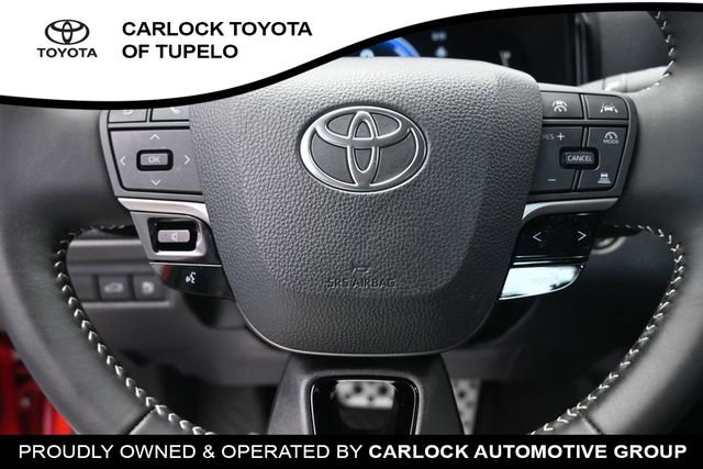 Used 2025 Toyota Camry SE w/ Convenience Package FWD image 19