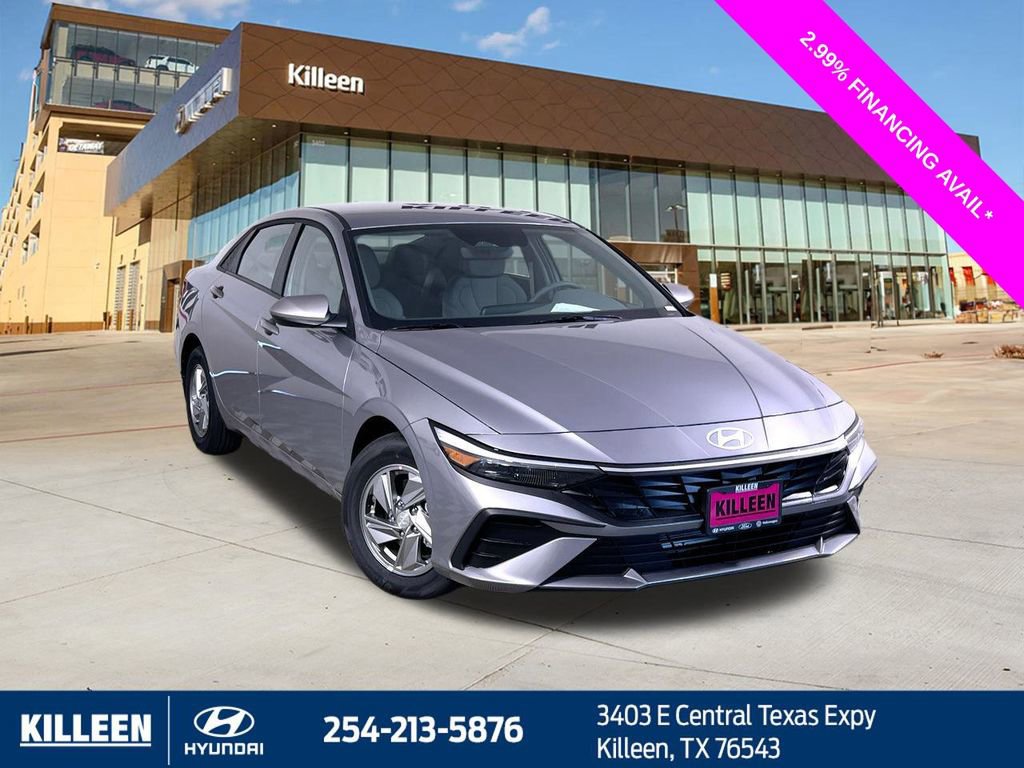New 2025 Hyundai Elantra SE