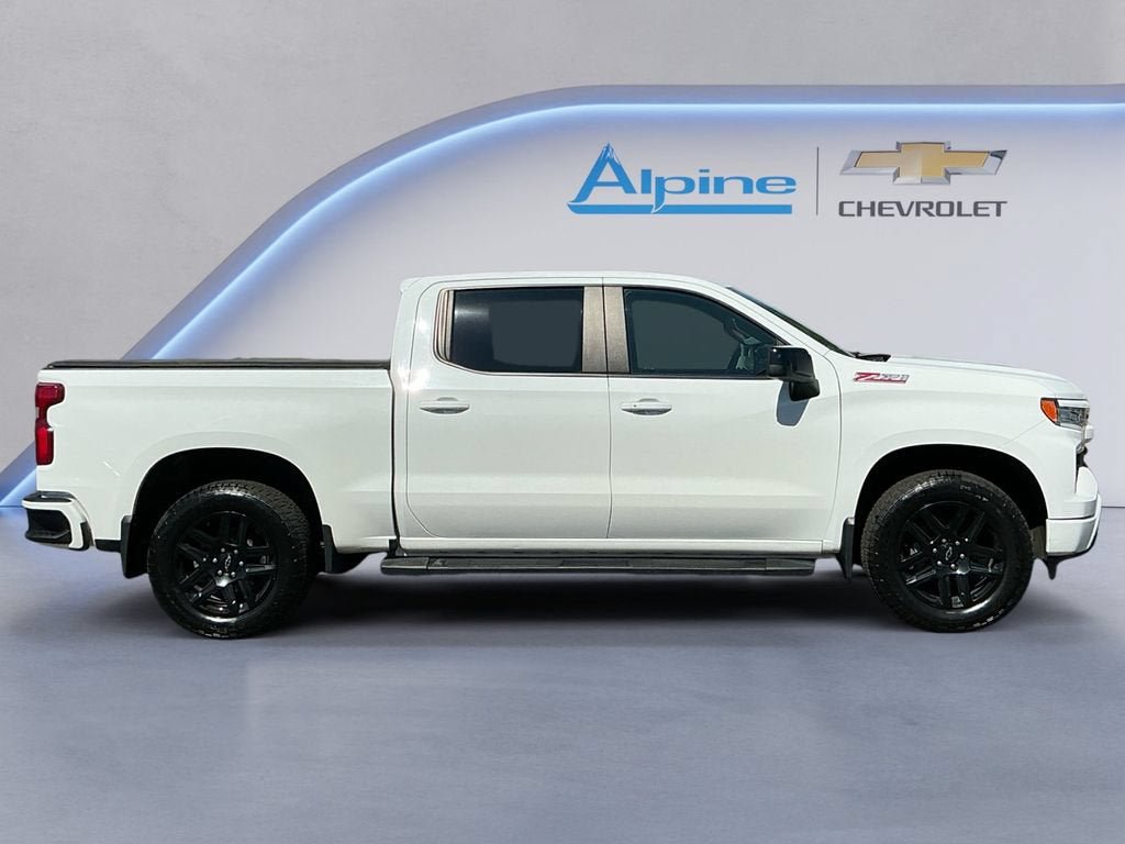 Used 2024 Chevrolet Silverado 1500 RST AWD/4WD image 6