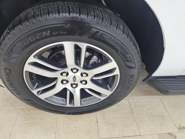 Used 2024 Ford Expedition Limited AWD/4WD image 13