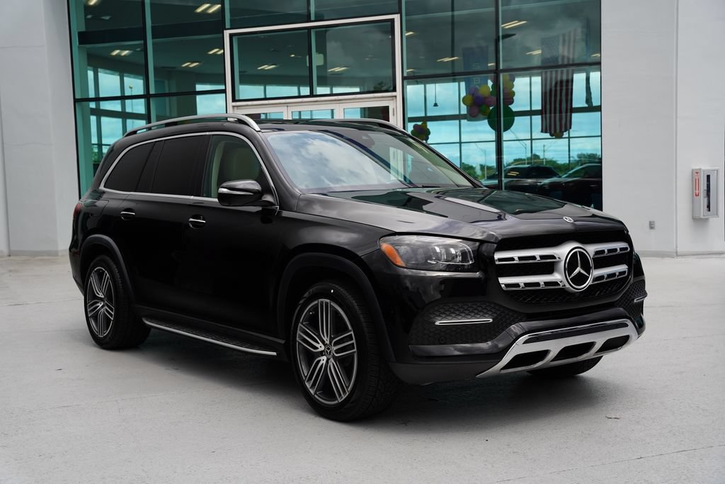 Used 2023 Mercedes-Benz GLS 450 4MATIC image 1