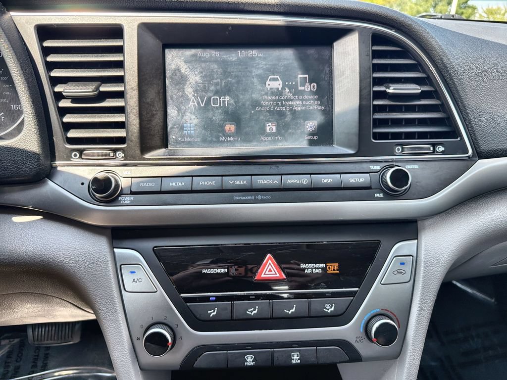Used 2018 Hyundai Elantra SEL w/ Cargo Package FWD image 12