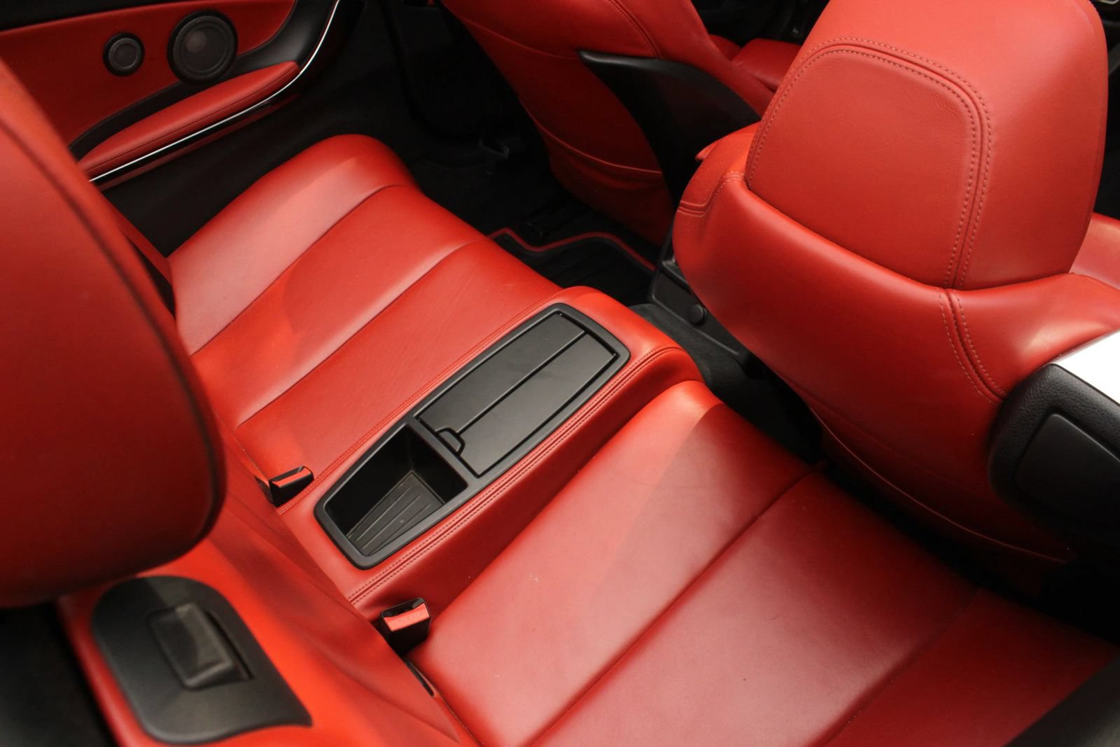 Used 2018 BMW M4 Convertible RWD image 21