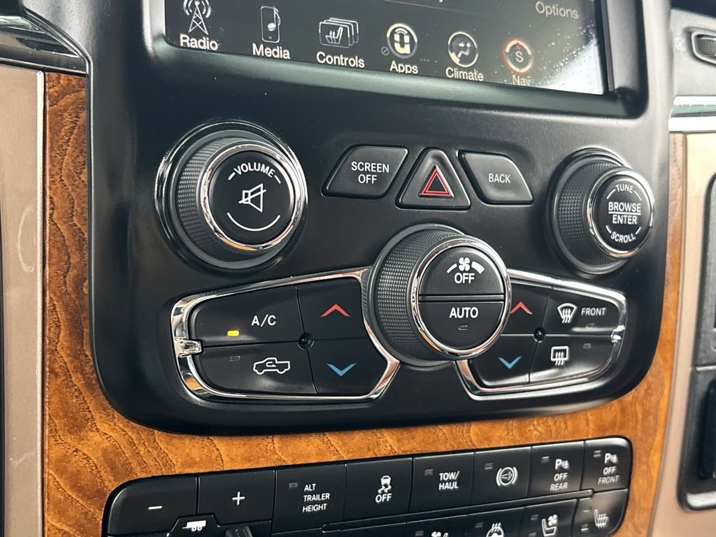 Used 2017 RAM 3500 Laramie Longhorn image 21