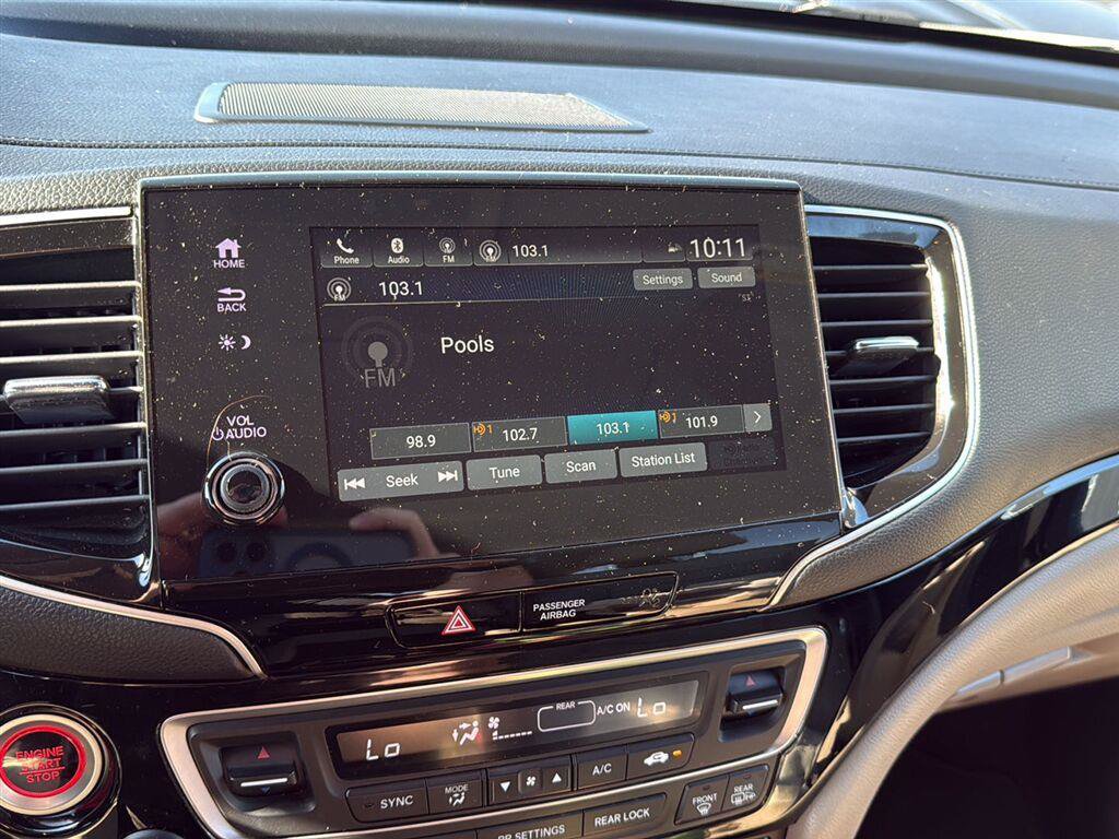 Used 2022 Honda Pilot Touring image 5