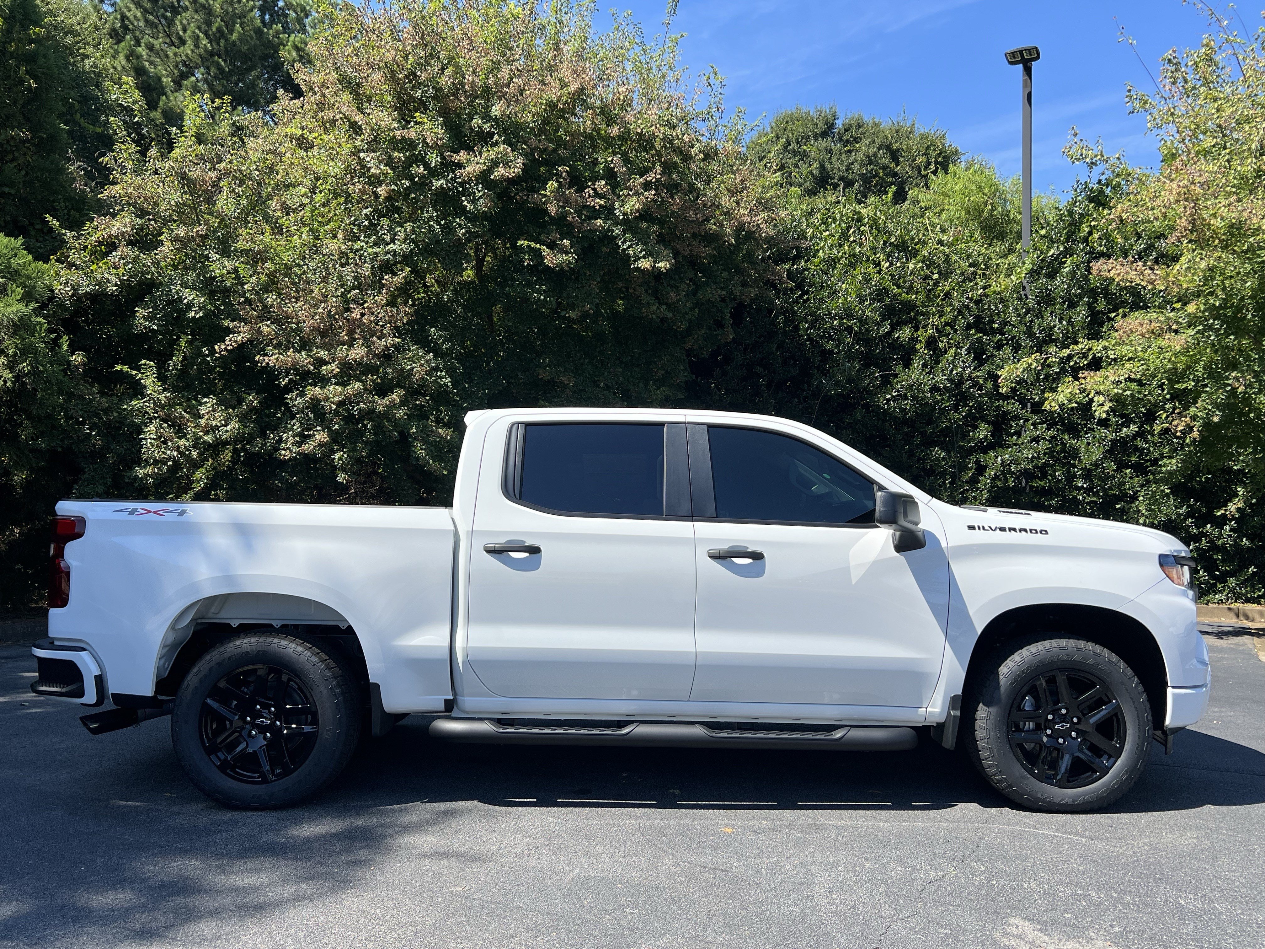 New 2026 Chevrolet Silverado 1500 Custom w/ Turbomax Blackout Package AWD/4WD image 10
