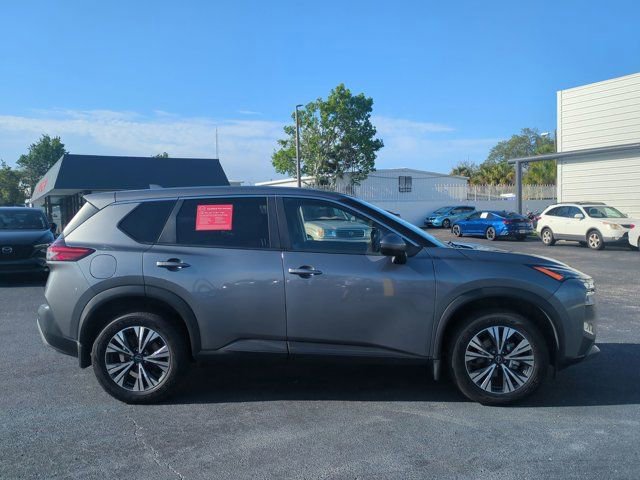 Used 2023 Nissan Rogue SV FWD image 4