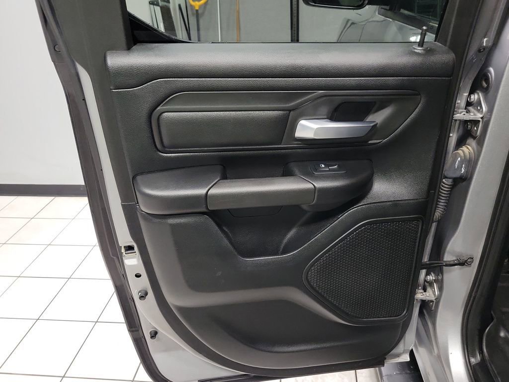 Used 2019 RAM 1500 Tradesman image 33