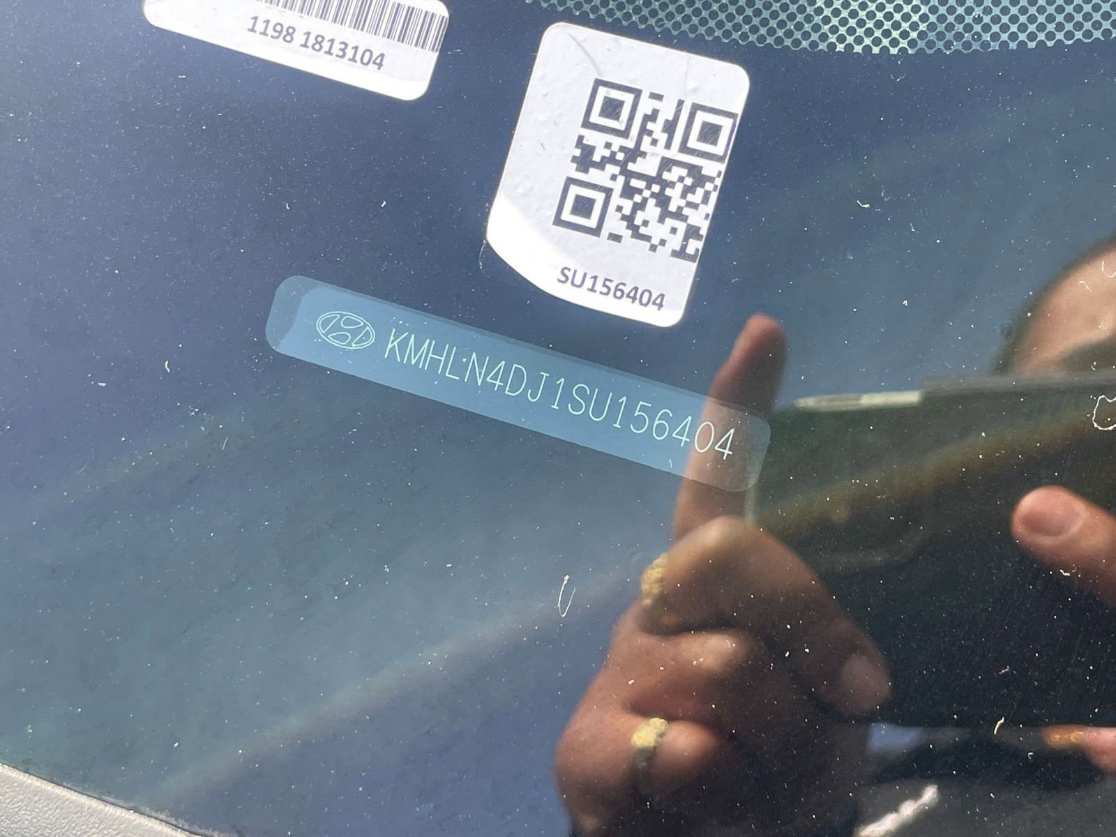 Used 2025 Hyundai Elantra Limited image 29