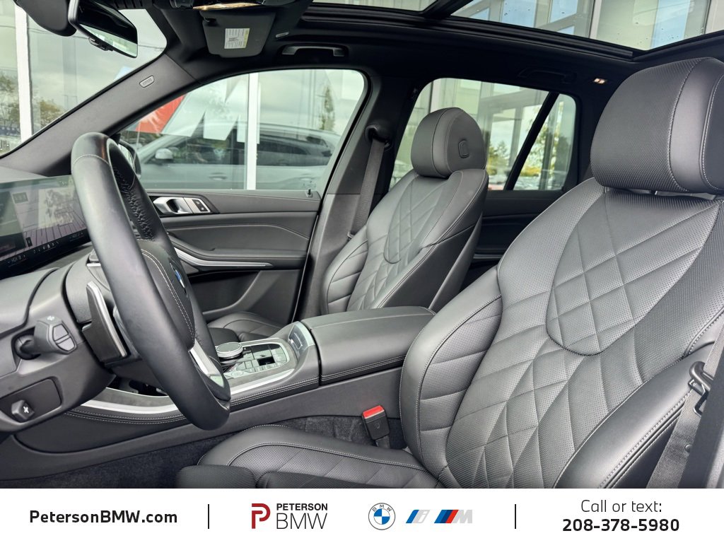 Used 2024 BMW X5 xDrive40i w/ Premium Package image 16