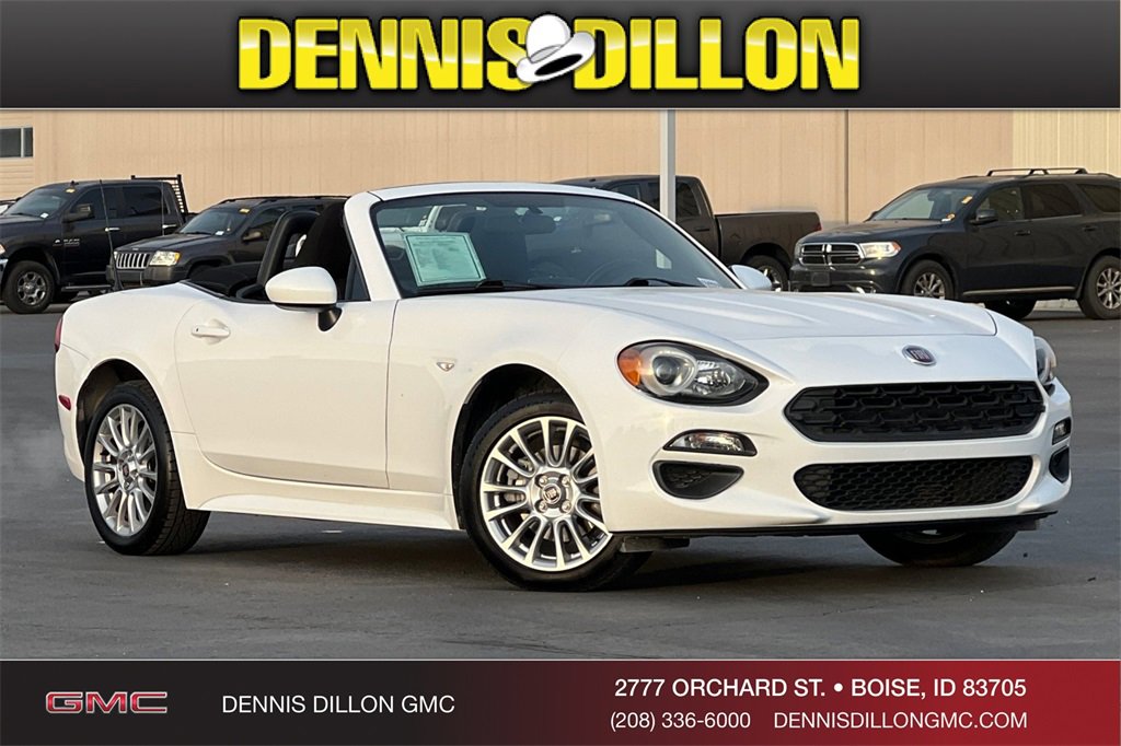 Used 2017 FIAT 124 Spider Classica image 1