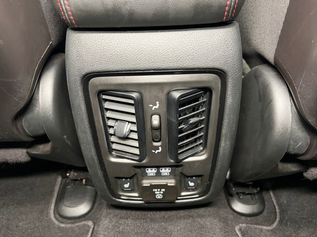 Used 2025 Dodge Durango GT image 25