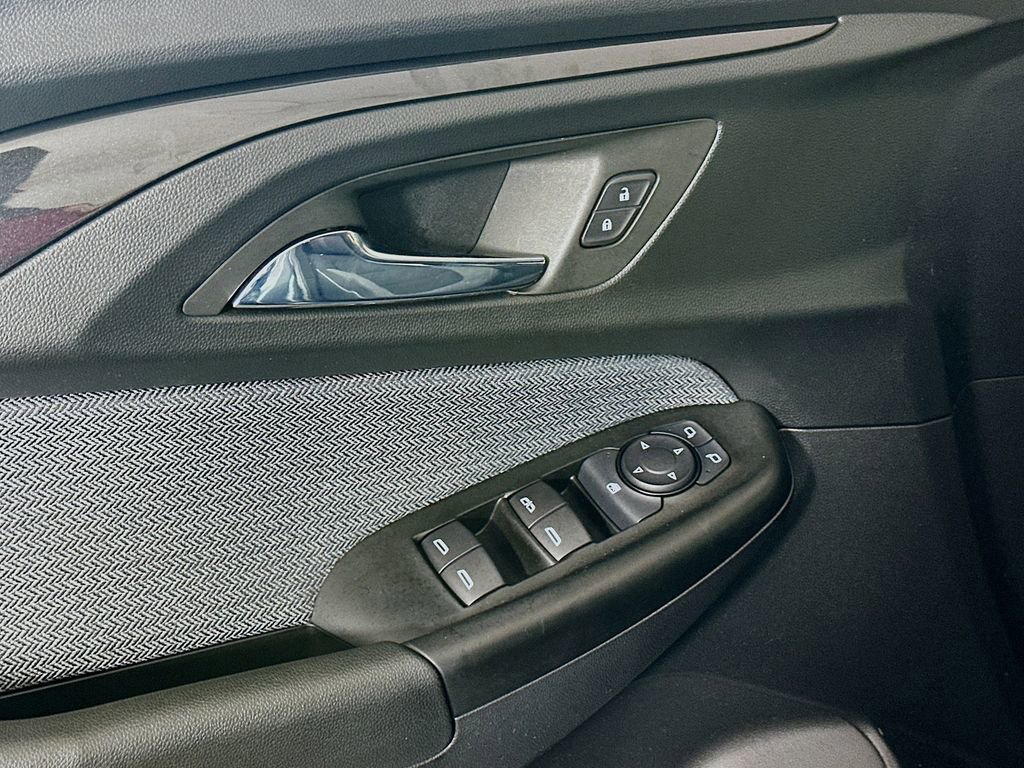 Used 2022 Chevrolet TrailBlazer LT AWD/4WD image 24