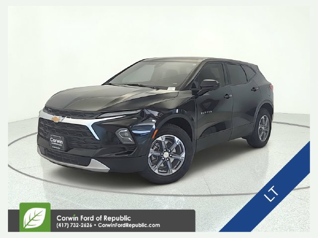 Used 2025 Chevrolet Blazer LT
